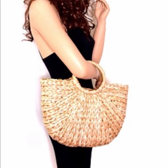 Half moon Woven Straw Tote Bag - Picture 7 of 8